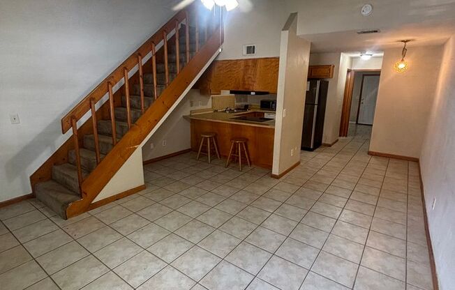 Check Out This Freshly Remodeled 3 BR 2 BA Townhome Located Minutes From Doak Campbell Stadium!