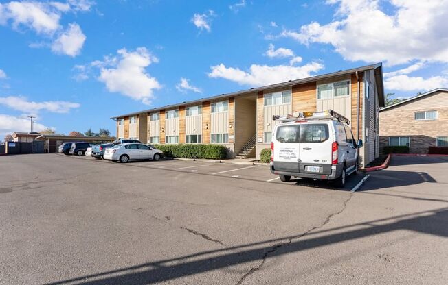 ES2275 -Eagle Rock Apartments
