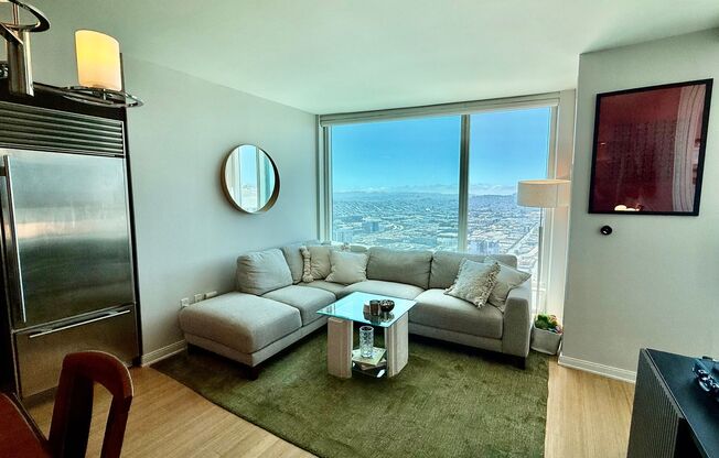 1 bed, 1 bath, $5,950, Unit 425 1st Street, #4504