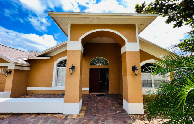 3909 YELLOW FINCH LN