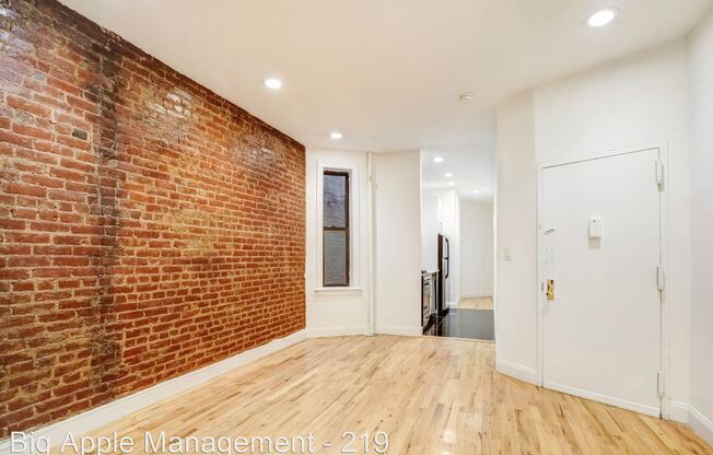 219 East 89th Street