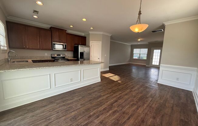 End Unit 3-Bedroom Townhome in Concord