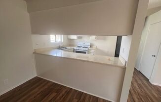 2 beds, 2 baths, $2,595, Unit 07