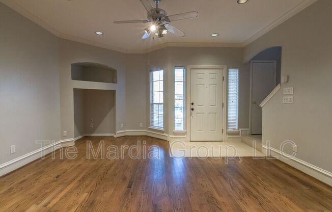 3904 BRANDON PARK DR