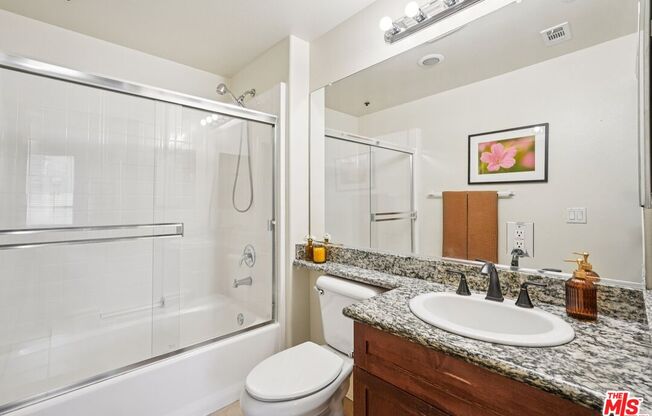 2 beds, 2 baths, 1,186 sqft, $3,600, Unit 440