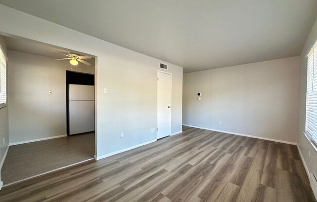 1 bed, 1 bath, 800 sqft, $895, Unit 4133-1H