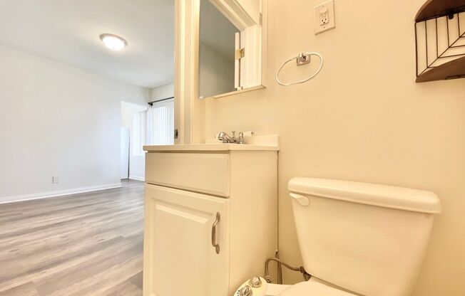 New with a View: The Units here are just right for You!