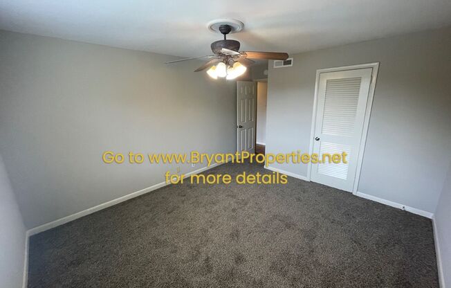 2 beds, 1 bath, $1,400, Unit 6680 Charlotte Pike #B2