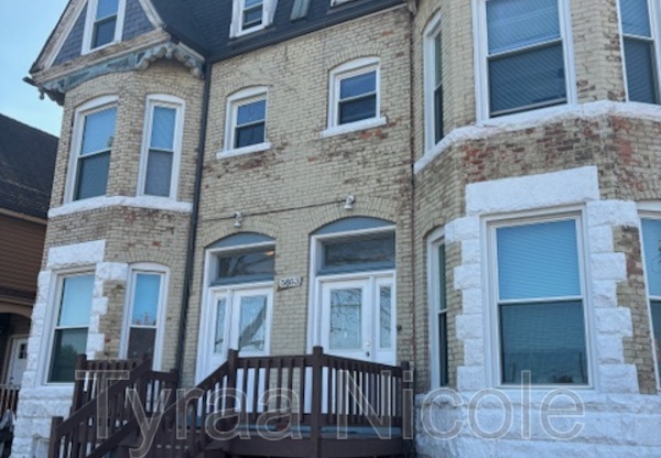 5853 3 AVE