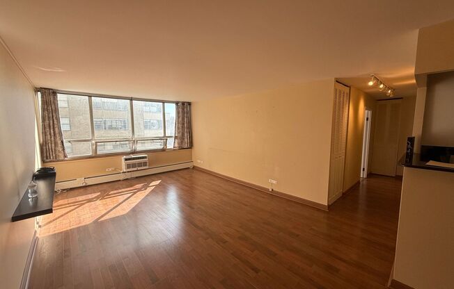 1 bed, 1 bath, $1,695