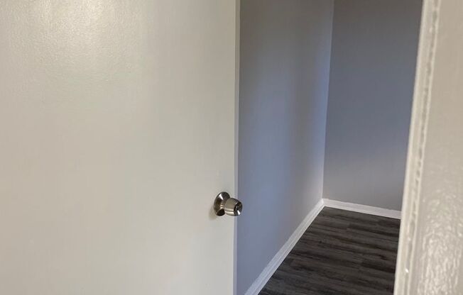 1 bed, 1 bath, $1,100, Unit 14523-11