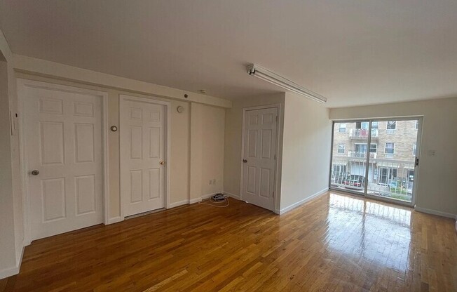 36 33 169 ST