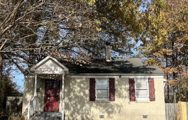 Your Dream Home Awaits at 3684 Marion Ave, Memphis!