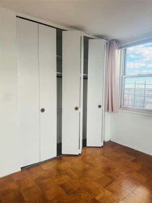 1 bed, 1 bath, 700 sqft, $2,480, Unit 12U