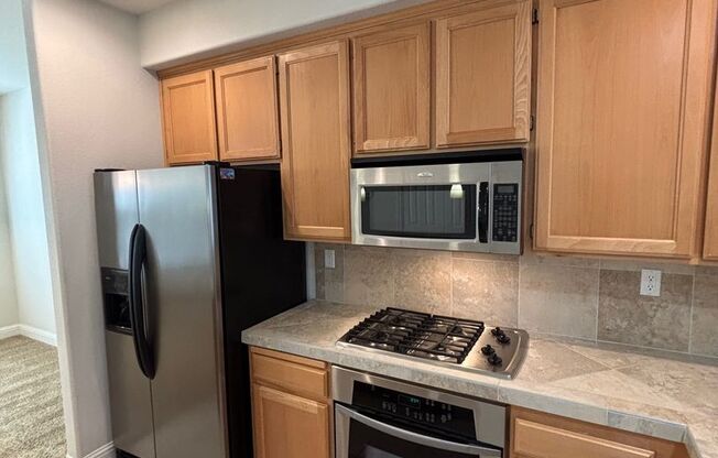 MOVE IN SPECIAL: $1,000.00 OFF THE FIRST MONTHS RENT!!!! 3 Bedroom 2.5 Bathroom Townhome within walking distance to Windsor Town Green with A/C