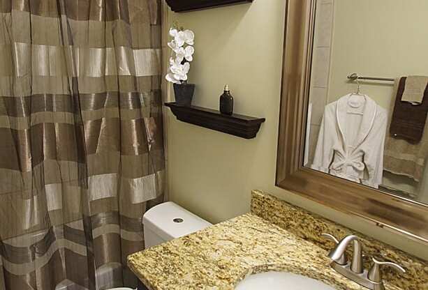 Luxurious Bathrooms at The Reserves at 1150 Apartments, Integrity Realty LLC, Parma, OH