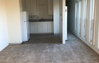 1 bed, 1 bath, $1,975, Unit 111