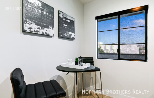 2 beds, 1 bath, $2,395