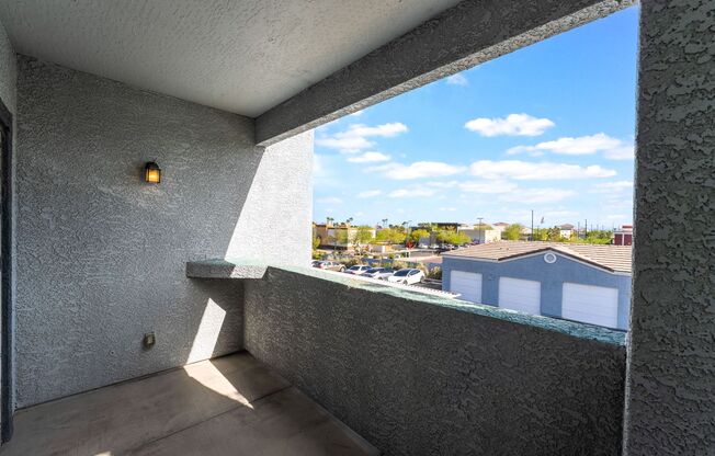 2 beds, 2 baths, $1,350, Unit UNIT 2099