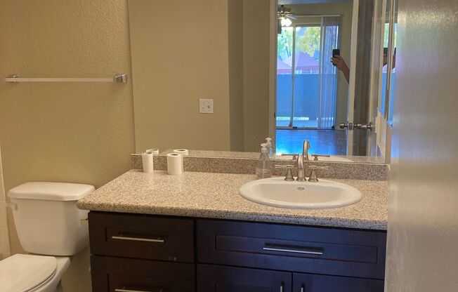 2 beds, 2 baths, $1,500