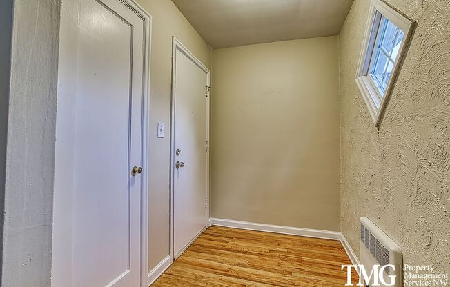 Regency Park Apartments