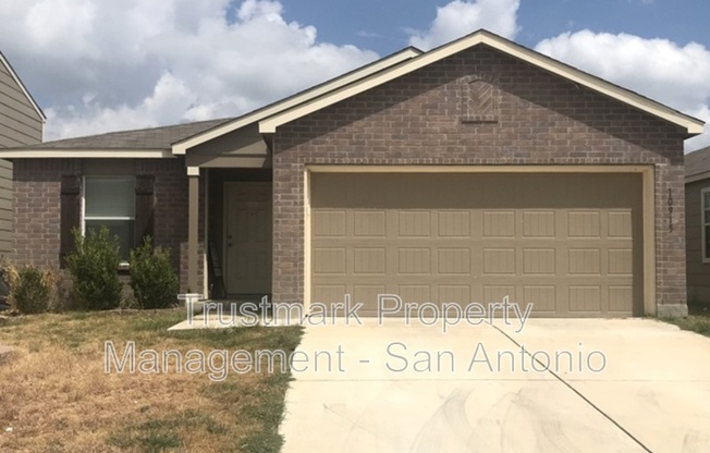 3 beds, 2 baths, 1,518 sqft, $2,000