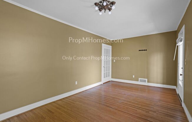 Charming Two Bedroom, One Bath in Mt Tabor!