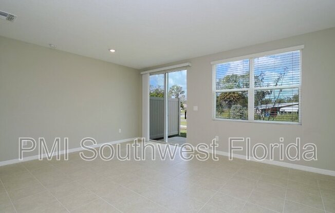 5816 OCEAN ISLE DR