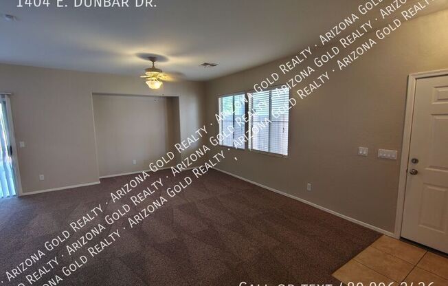 1404 E DUNBAR DR