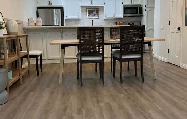 2 beds, 2 baths, 1,250 sqft, $4,500, Unit 1A