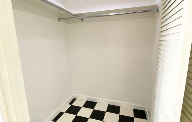 Studio, 1 bath, $1,695, Unit #41