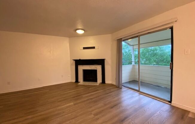 1 bed, 1 bath, $995, Unit UNIT 222