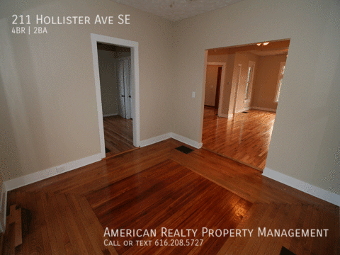 211 HOLLISTER AVE SE