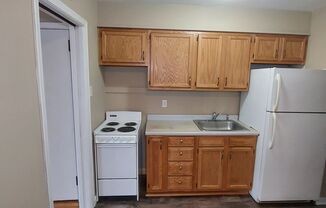 1 bed, 1 bath, 675 sqft, $1,125, Unit 642-5