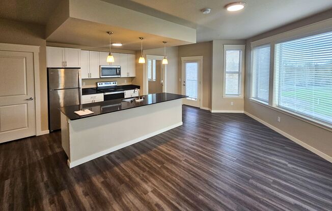 2 beds, 2 baths, 1,148 sqft, $2,450, Unit 311