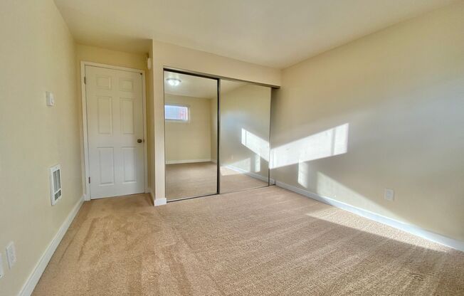 1 bed, 1 bath, 495 sqft, $1,595, Unit 303
