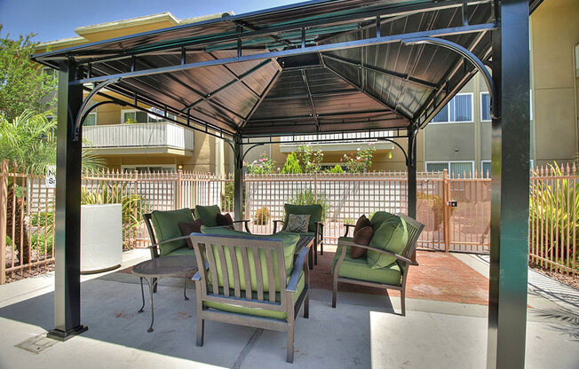 Outdoor Lounge Area at Aviana, Mountain View, 94040