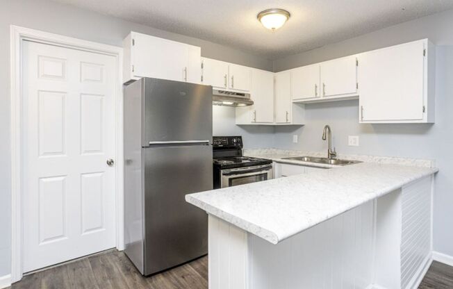 1 bed, 1 bath, 550 sqft, $725