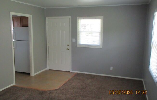 2215 Ontario St - Three Bedroom Ranch Style Home!