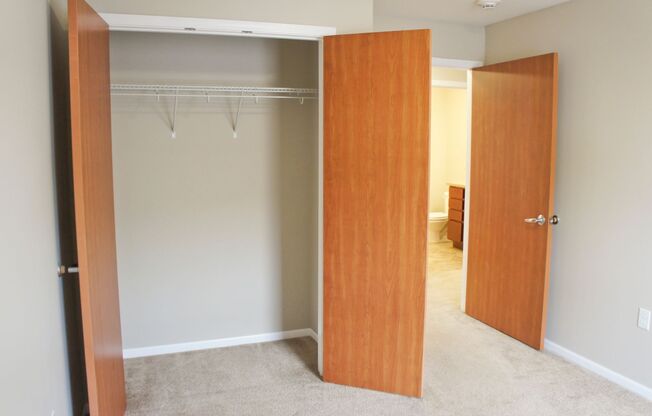 3 beds, 2 baths, 1,257 sqft, $1,380, Unit 213