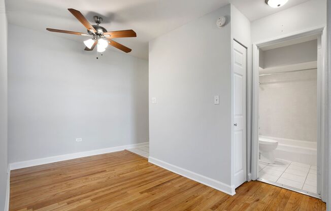 1 bed, 1 bath, 492 sqft, $1,800, Unit 535