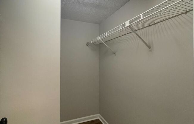 2 beds, 2 baths, $1,025, Unit APARTMENT D