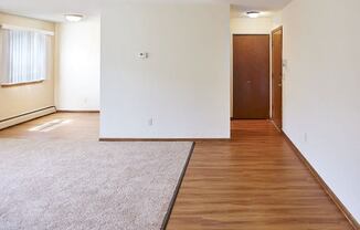 Unfurnished Living Room at Greenway Apartments, Minneapolis, MN, 55408