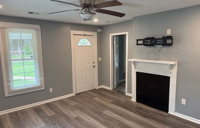 2 bed 1 Bath Home