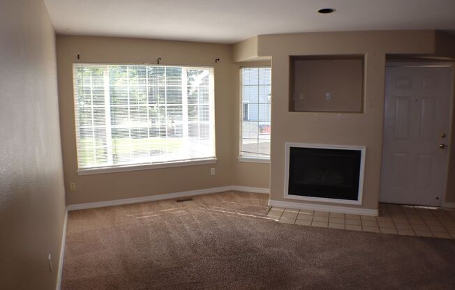 Comfortable 2-Bedroom Townhome in a Well-Maintained Community