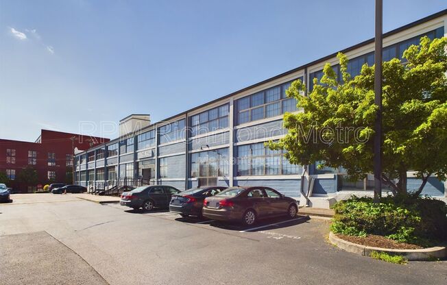 2 beds, 2 baths, 865 sqft, $1,400, Unit 119