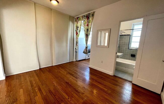 Studio, 1 bath, 446 sqft, $1,750, Unit 12