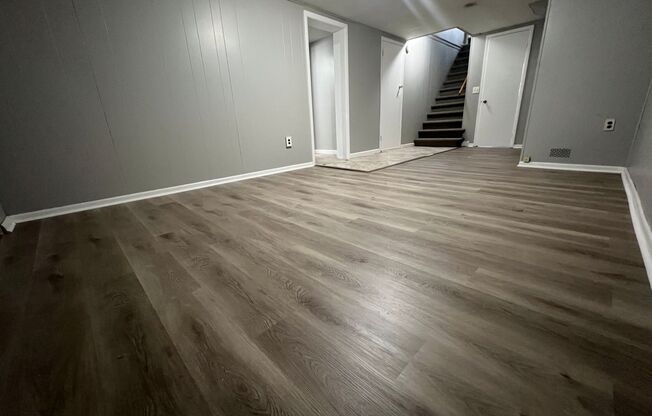 Beautiful 3 bedroom 2 bath + Den/office townhouse in Robbinsdale!