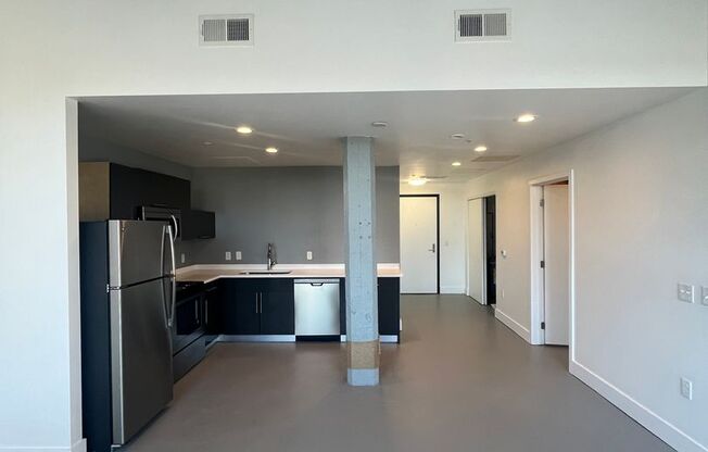 1 bed, 1 bath, 600 sqft, $1,495, Unit 802