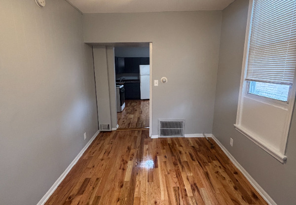 3836 3838 S SACRAMENTO